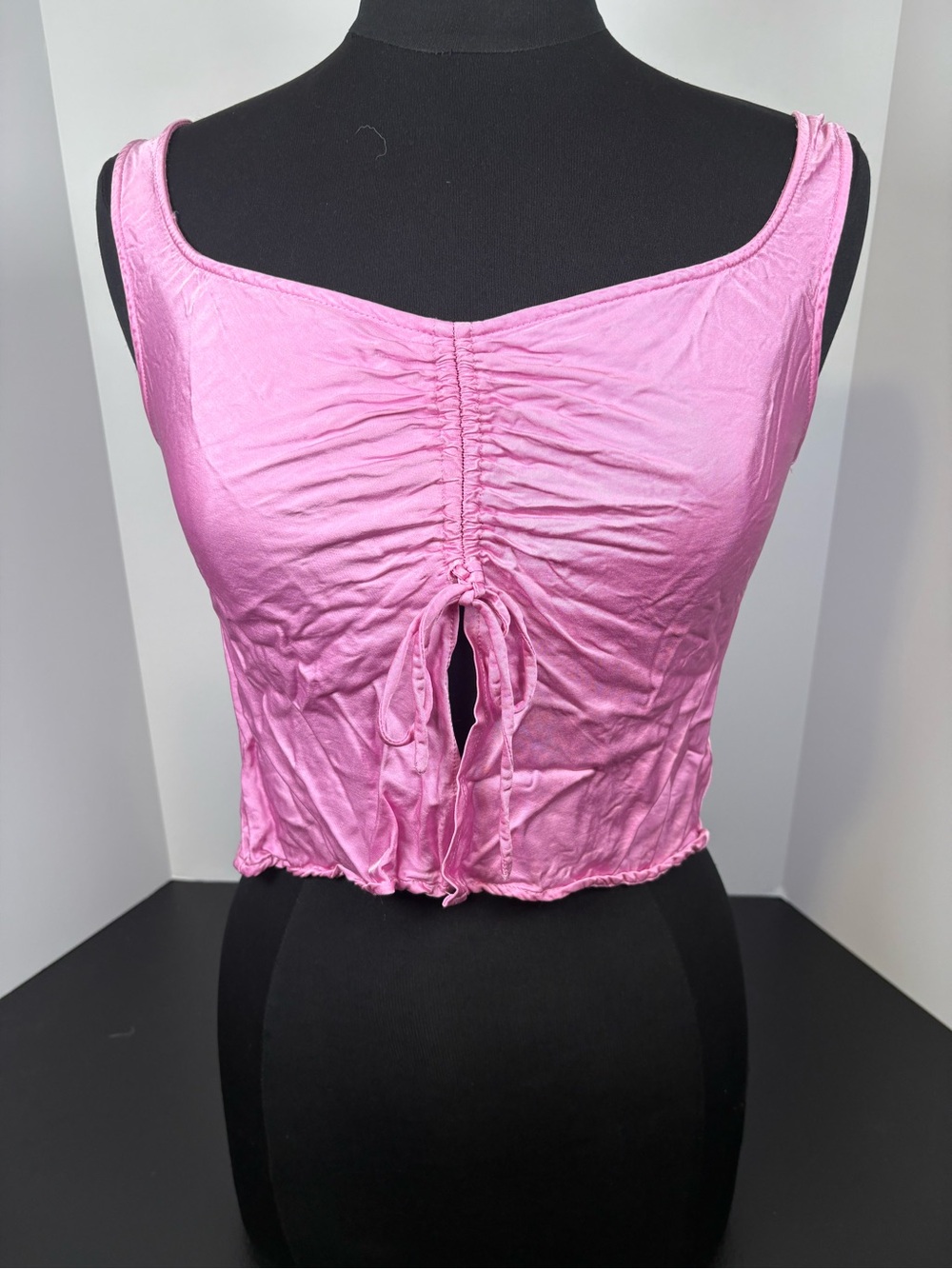 Astr Soft Pink Ruched Tie-Front Crop Tank